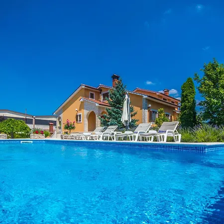 Ritosa, A Beautiful Pool Surrounded By Greenery Trviz