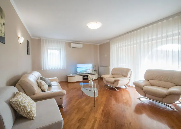 Ritosa, A Beautiful Pool Surrounded By Greenery * Trviz