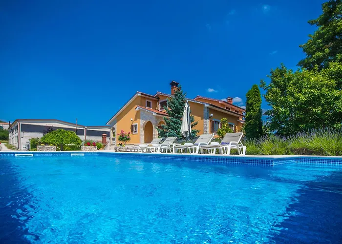 Ritosa, A Beautiful Pool Surrounded By Greenery Trviz