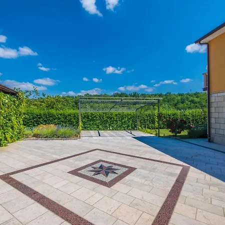 Ritosa, A Beautiful Pool Surrounded By Greenery *